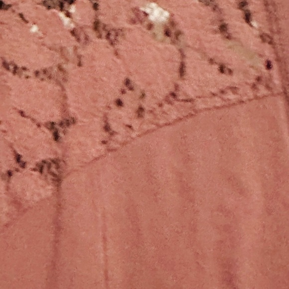 Torrid Dusty Rose Button Down Flutter Short Sleeve Blouse - Picture 4 of 5